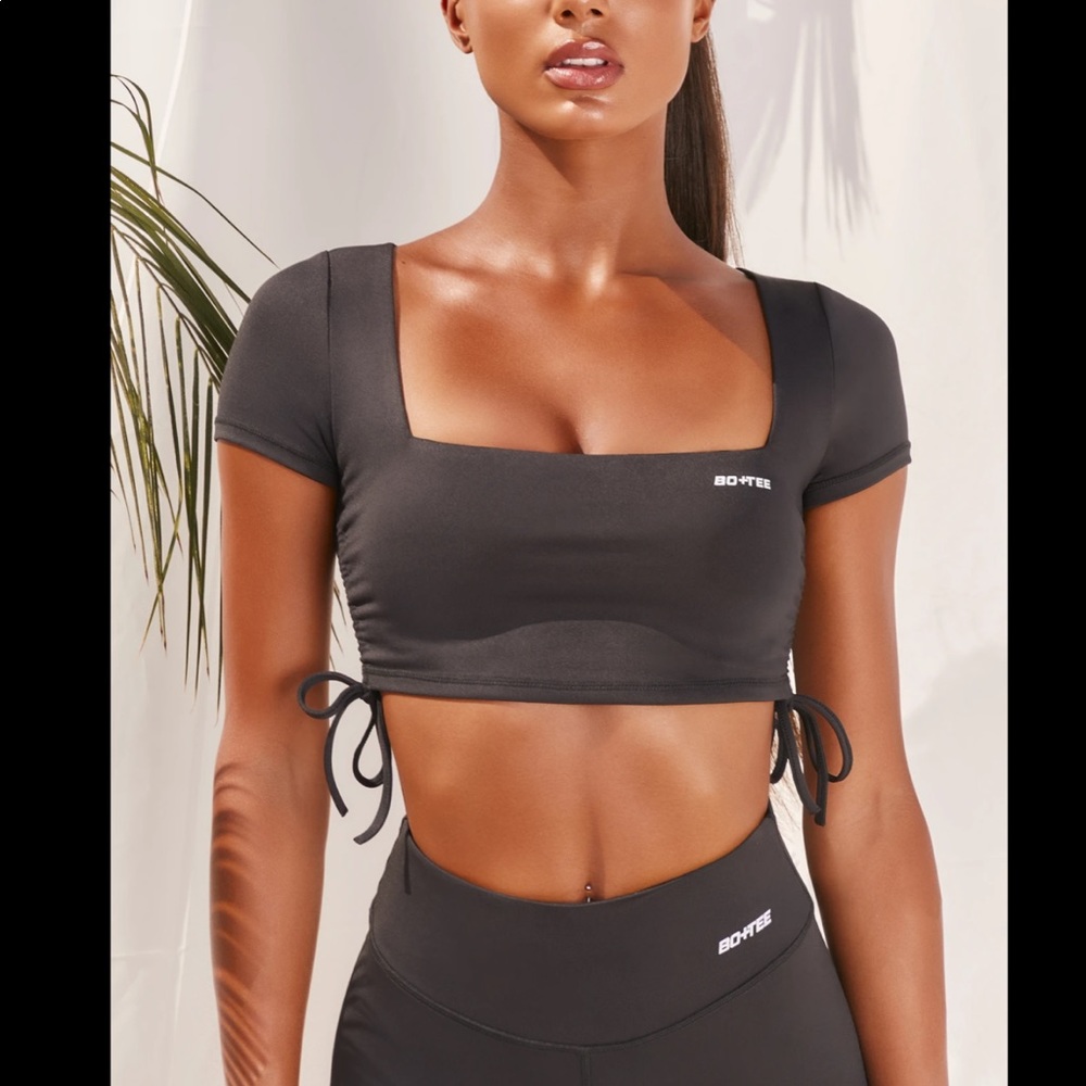 (SOLD) bo and tee slinky crop top shorts set